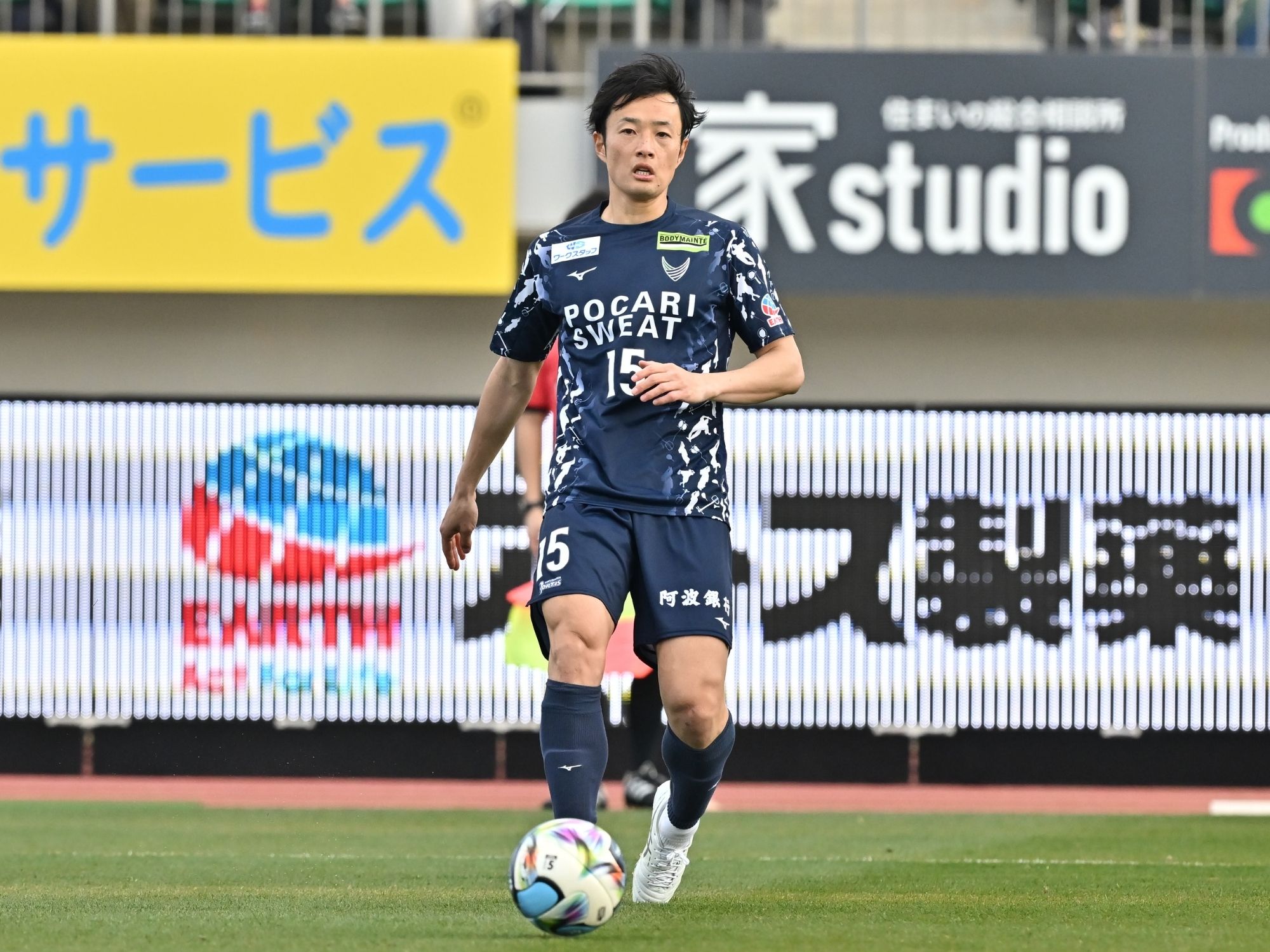 愛媛戦はサポーターが作る雰囲気が違う