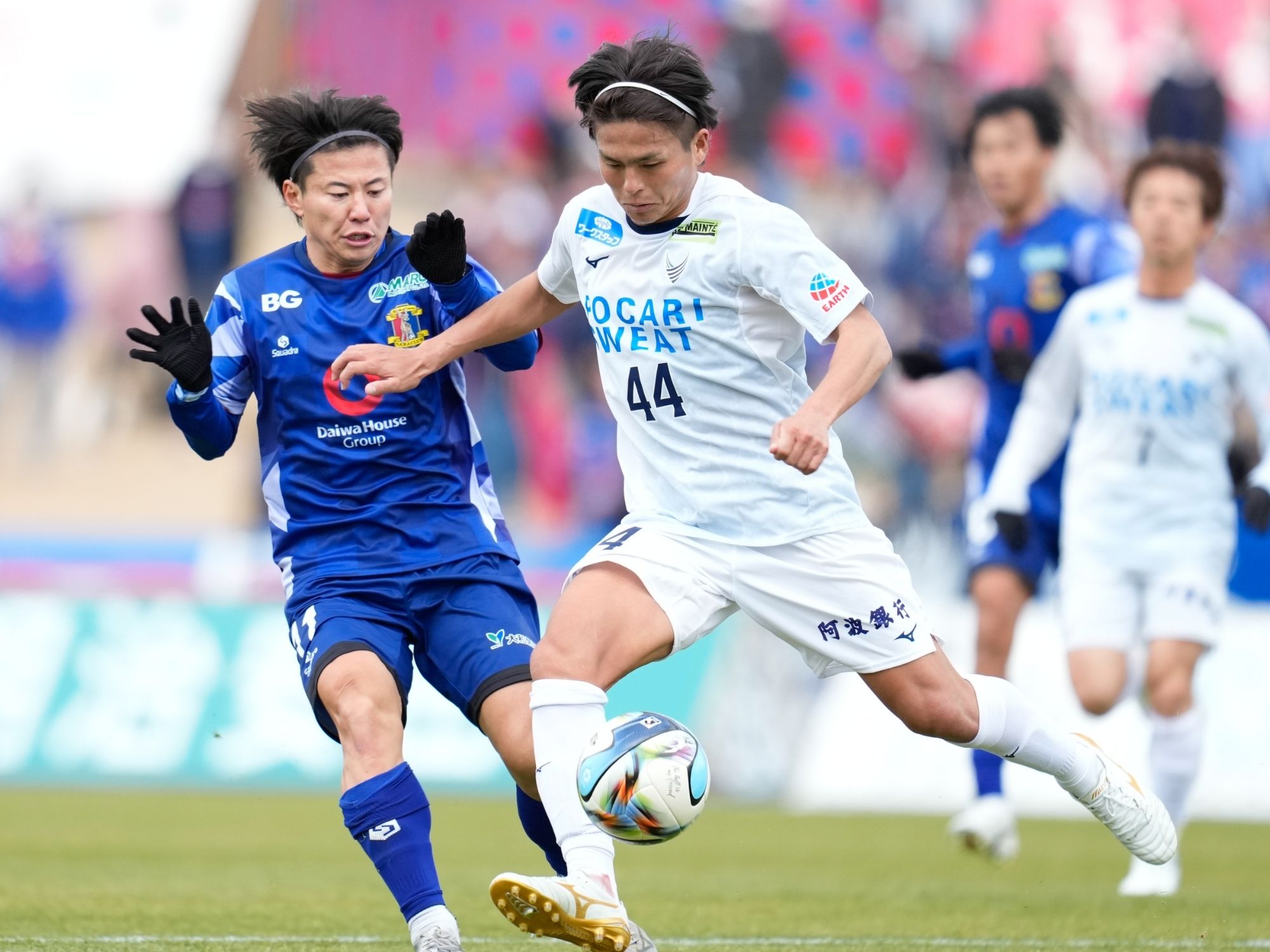 ビルドアップ挑戦中。注目は“バランス感覚”