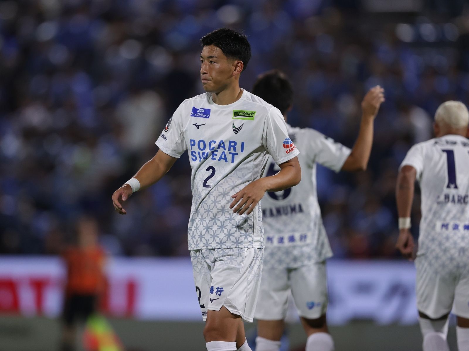 後半頭に前進が改善。カギはレフティーか
