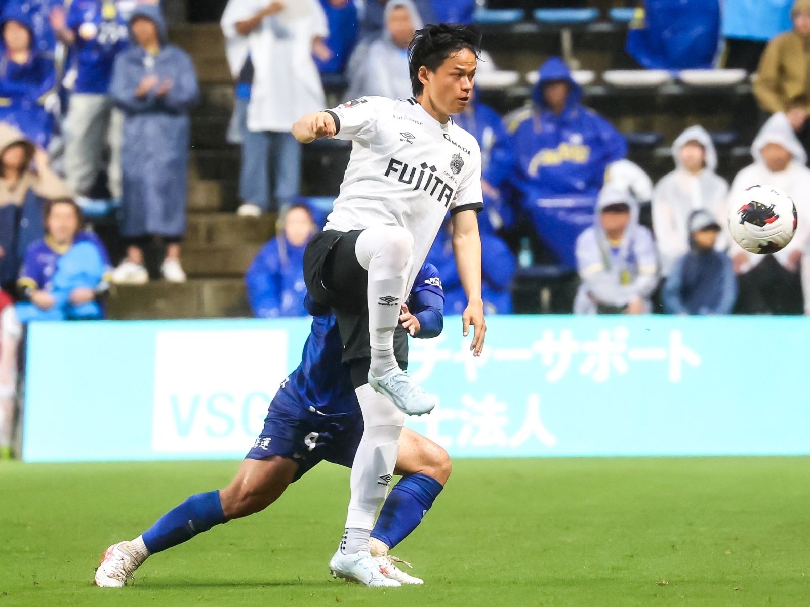 アシストの場面は背後を取れた